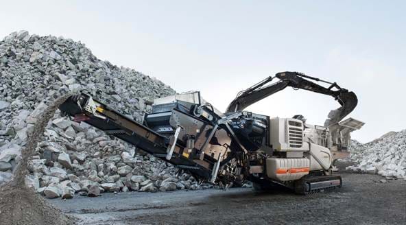 lokotrack-lt1213s-mobile-crushing-screening-plant-limestone-cement.jpg